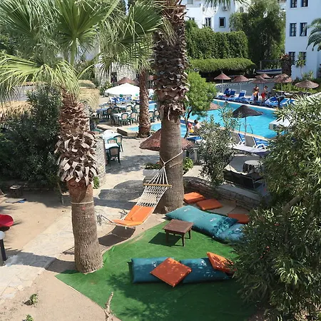 Bodrum Park 2*
