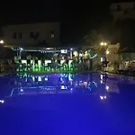 Bodrum Park אתר נופש גומבט